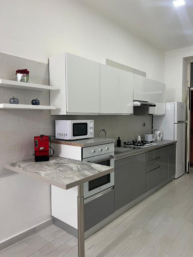 Guest House Terra Mia เนเปิลส์ ภายนอก รูปภาพ