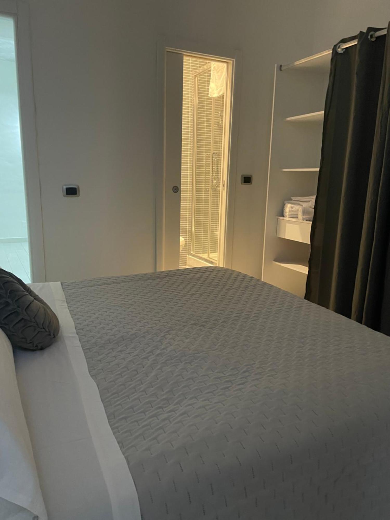 Guest House Terra Mia เนเปิลส์ ภายนอก รูปภาพ